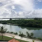 Beachfront Studio Punta Palmera